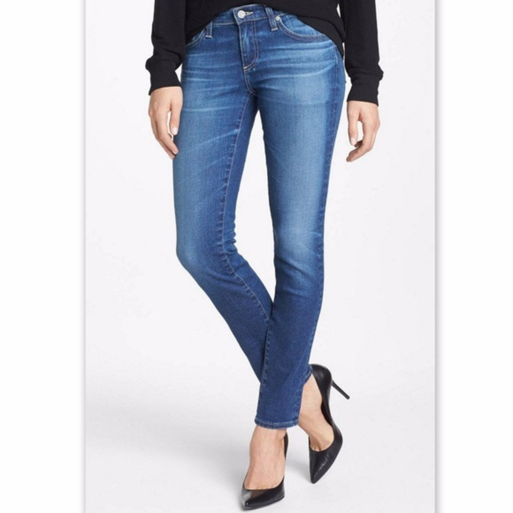 AG Stilt Cigarette Jeans Medium wash - size 29R